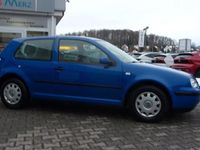 Gebraucht VW Golf IV 105 PS (77 kW) 2001 Blau