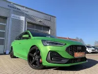 Używany Ford Focus ST 280 KM (205 kW) 2024 Zielony Sedan/Limuzyna