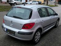 Gebraucht Peugeot 307 109 PS (80 kW) 2002 Silber Kleinwagen