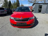 Gebraucht Skoda Rapid 105 PS (77 kW) 2015 Rot Kleinwagen