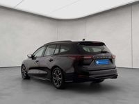 Gebraucht Ford Focus ST-Line 116 PS (85 kW) 2024 Agate black metallic Kombi