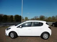 Używany Opel Corsa Selection 69 KM (50 kW) 2019 Biały Hatchback