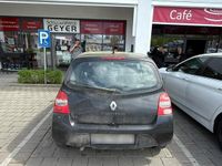 Second-hand Renault Twingo 76 CP (55 kW) 2007 Negru Hatchback