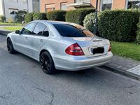 Gebraucht Mercedes E220 150 PS (110 kW) 2004 Grau Limousine