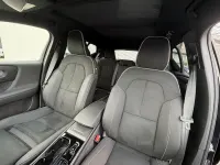 Gebraucht Volvo XC40 Plus 163 PS (119 kW) 2024 Schwarz SUV