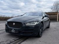 Gebraucht Jaguar XE Portfolio 179 PS (131 kW) 2017 Schwarz Limousine