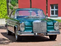 Gebraucht Mercedes 250 SE 150 PS (110 kW) 1966 Grün Coupé