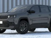 Neu Jeep Compass Altitude 136 PS (100 kW) 2026 Yosemite grau metallic SUV
