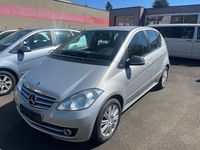 Gebraucht Mercedes A150 95 PS (69 kW) 2009 Silber Limousine