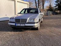Gebraucht Mercedes C180 122 PS (89 kW) 1993 Limousine