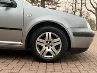 Gebraucht VW Golf IV 75 PS (55 kW) 2002 Grau Limousine