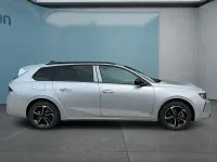 Neu Opel Astra 136 PS (100 kW) 2025 Silber Kombi