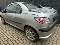 gebraucht Peugeot 206 CC 