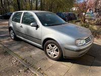 Gebraucht VW Golf IV 75 PS (55 kW) 2002 Silber Kleinwagen