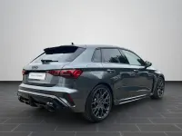 Neu Audi RS3 Sportback Advanced 400 PS (294 kW) 2026 Daytonagrau perleffekt (metallic) Kleinwagen