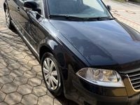 Gebraucht VW Passat 131 PS (96 kW) 2004 Schwarz Kombi