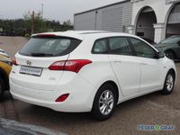 gebraucht Hyundai i30 1.4 Kombi Klima Parkpilot Tempomat