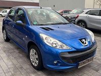 Gebraucht Peugeot 206 60 PS (44 kW) 2012 Lack blau ipanema/metallic Kleinwagen