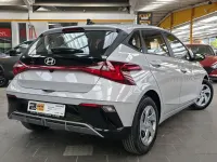 Neu Hyundai i20 Comfort 90 PS (66 kW) 2026 Rot Kleinwagen