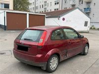 Gebraucht Ford Fiesta 2004 Rot Kleinwagen