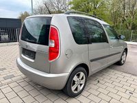 Gebraucht Skoda Roomster Fresh 105 PS (77 kW) 2014 Grau Van / Kleinbus