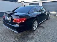Gebraucht Mercedes E500 Elegance 387 PS (284 kW) 2011 Schwarz Limousine