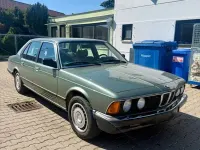 Gebraucht BMW 735 185 PS (136 kW) 1985 Grün Limousine