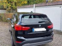 Gebraucht BMW X1 Advantage 140 PS (102 kW) 2018 Schwarz SUV
