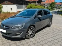 Gebraucht Opel Astra 165 PS (121 kW) 2014 Kombi