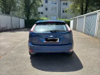 Gebraucht Ford Focus 101 PS (74 kW) 2008 Blau Limousine