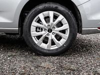 Neu Ford Tourneo Titanium 150 PS (110 kW) 2025 Silber Van / Kleinbus