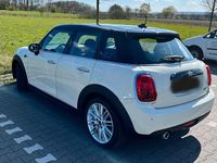 Gebraucht Mini Cooper Classic 136 PS (100 kW) 2019 Beige Kleinwagen