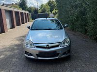 Gebraucht Opel Tigra 95 PS (69 kW) 2009 Silber Cabrio