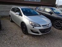 Gebraucht Opel Astra Selection 101 PS (74 kW) 2014 Silber Kombi