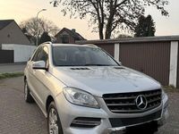 Gebraucht Mercedes ML250 204 PS (150 kW) 2013 Silber SUV