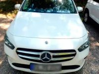 Gebraucht Mercedes B180 116 PS (85 kW) 2019 Weiß Kleinwagen