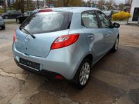 Gebraucht Mazda 2 Independence 75 PS (55 kW) 2009 Icy blue Kleinwagen