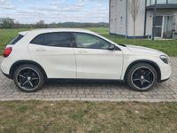 Gebraucht Mercedes GLA220 170 PS (125 kW) 2014 Weiß SUV