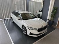 Gebraucht Skoda Superb Selection 150 PS (110 kW) 2024 Weiß Kombi