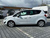 Gebraucht Opel Meriva 140 PS (102 kW) 2012 Casabl/arctic/eisweiss/kaolin Van / Kleinbus