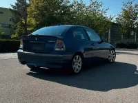 Gebraucht BMW 325 191 PS (140 kW) 2003 Blau Kleinwagen