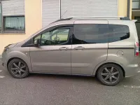 Gebraucht Ford Tourneo Courier 101 PS (74 kW) 2014 Gold Van / Kleinbus