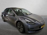 Gebraucht Tesla Model 3 Standard Range 225 kW (306 PS) 2022 Grau Limousine