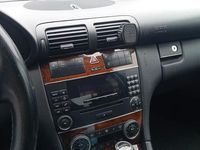 Gebraucht Mercedes C240 Elegance 170 PS (125 kW) 2005 Silber Limousine