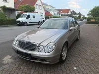 Gebraucht Mercedes E200 163 PS (119 kW) 2005 Silber Limousine