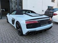 Używany Audi R8 Spyder Performance 620 KM (456 kW) 2020 Szary Kabriolet