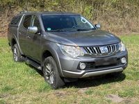 Gebraucht Mitsubishi L200 181 PS (133 kW) 2016 Grau Pickup