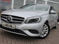 Gebraucht Mercedes A180 122 PS (89 kW) 2014 Silber Kleinwagen