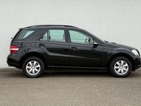 Gebraucht Mercedes ML320 224 PS (164 kW) 2005 Schwarz SUV