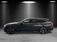 Gebraucht Mercedes E300 Avantgarde 313 PS (230 kW) 2023 Graphitgrau Kombi